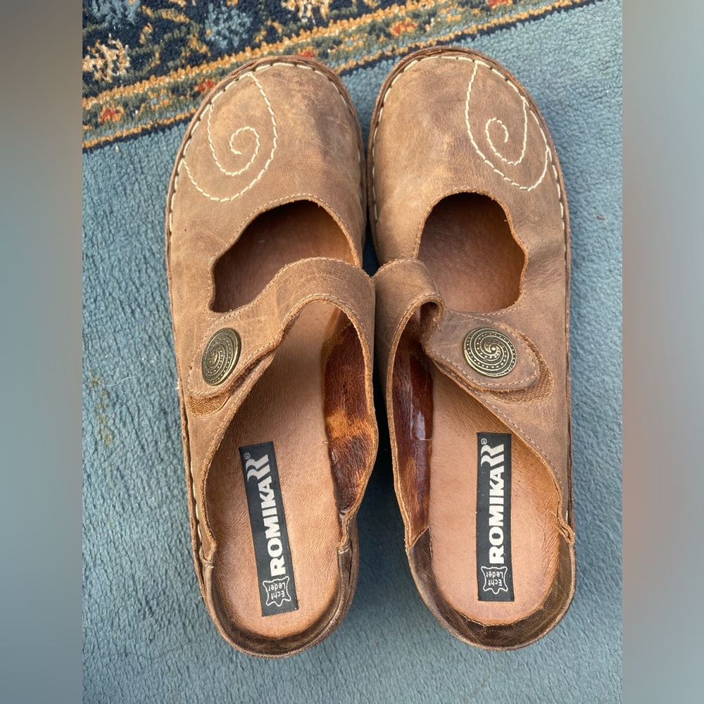 Romika Tan leather clogs size 41 Women’s (US 9.5)